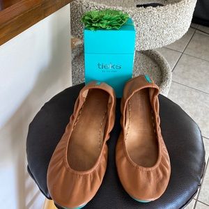 Gently loved chestnut Tieks Size 10